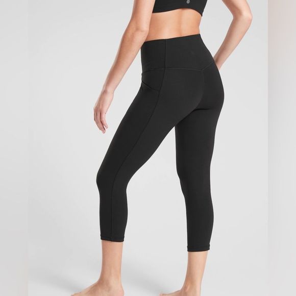 Black Women's High-Waisted Leggings - Picture 1 of 4